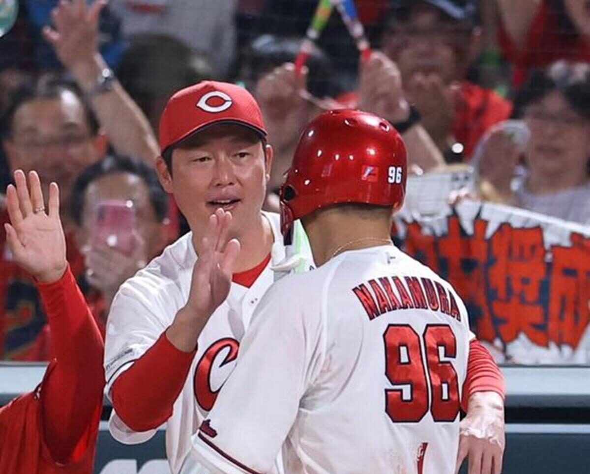 中村奨成6号
